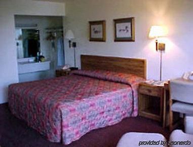 Days Inn Lansing South Rom bilde